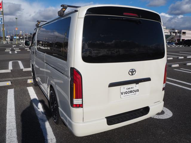 レジアスエースバン スーパーＧＬ　ダークプライム　ローダウン　１６ＡＷ　ジオランダーＡ／Ｔタイヤ　社外ボンネット／グリル　エアロ　ルーフレール　ナビ　地デジ　ＤＶＤ／ＣＤ／ＢＴ　バックカメラ　ドラレコ　ＥＴＣ　ＬＥＤライト／テール／フォグ　半革シート（73枚目）