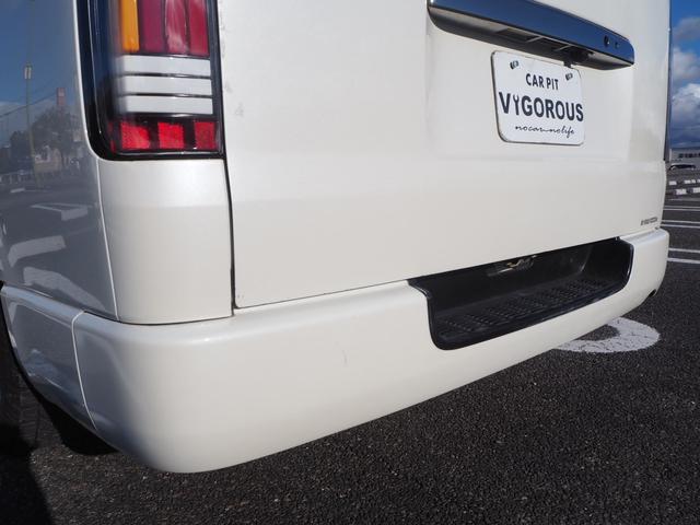 レジアスエースバン スーパーＧＬ　ダークプライム　ローダウン　１６ＡＷ　ジオランダーＡ／Ｔタイヤ　社外ボンネット／グリル　エアロ　ルーフレール　ナビ　地デジ　ＤＶＤ／ＣＤ／ＢＴ　バックカメラ　ドラレコ　ＥＴＣ　ＬＥＤライト／テール／フォグ　半革シート（75枚目）