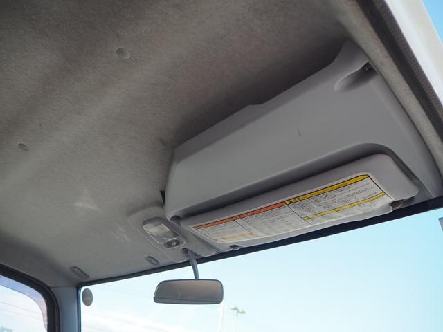 キャンター 　積載量１５００ｋｇ　メッキパーツ　後輪Ｗタイヤ　ハンドルカバー　フォグ　キーレス　左電格　荷台内寸（３１２×１６１×３７）（52枚目）