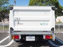 Ｗキャブフラットロー　極東パワーゲート　昇降荷重６００ｋｇ（１５７ｃｍ×８７ｃｍ）　最積１４５０ｋｇ　荷台内寸２０３ｃｍ×１６１ｃｍ×３８ｃｍ　後輪Ｗタイヤ　シートカバー　メッキパーツ　荷台／アオリ縞板　ＥＴＣ　キーレス（64枚目）