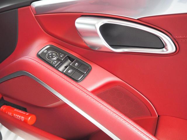 718ボクスターGTS PDK 赤革シート・LEDヘッドライト・スポーツクロノ・ポルシェエントリー&ドライブシステム・スポーツエグゾースト・オートエアコン・シートヒーター・純正ナビ・バックカメラ・電動格納ミラー(37枚目)