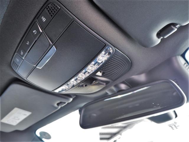 GLC43 4マチック レザーEXCパッケージ パノラミックスライディングルーフ/アラウンドビューモニター/Burmester/パークトロニック/黒革シート/キーレスゴー/AMGスポーツサスペンション/純正ドライブレコーダー/シートヒーター(70枚目)