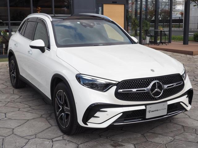 ＧＬＣ ＧＬＣ２２０ｄ　４マチック　ＡＭＧラインパッケージ　レザーＥＸＣＰＫＧ／パノラミックスライディングルーフ／フットトランク／ＨＵＤ／ＡＲナビ／ブルメスタ３Ｄ／デジタルライト／アダプティブハイビームアシストプラス／エアサス／パワシート（12枚目）