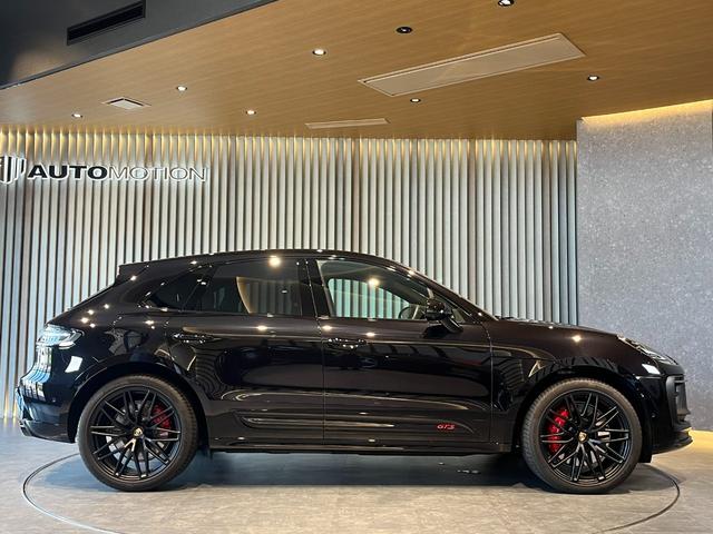 PORSCHE MACAN MACAN GTS Best Japan Spec Recon Car for Import Malaysia