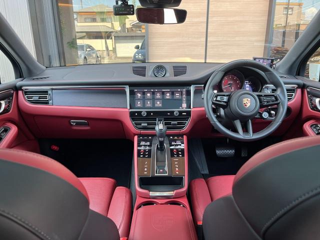 PORSCHE MACAN MACAN GTS Best Japan Spec Recon Car for Import Malaysia