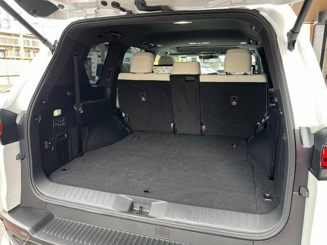 LX LX600 リアエンターテイメントシステム/マークレビンソン3Dサウンド/モデリスタ Fスポイラー・Rスカート・ Sステップメタルプレート/SR/クールボックス/ホワイト革シート/マルチテレインモニタ(21枚目)