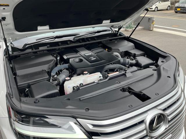 LX LX600 リアエンターテイメントシステム/マークレビンソン3Dサウンド/モデリスタ Fスポイラー・Rスカート・ Sステップメタルプレート/SR/クールボックス/ホワイト革シート/マルチテレインモニタ(22枚目)
