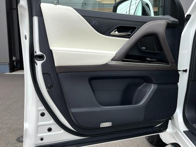 LX LX600 リアエンターテイメントシステム/マークレビンソン3Dサウンド/モデリスタ Fスポイラー・Rスカート・ Sステップメタルプレート/SR/クールボックス/ホワイト革シート/マルチテレインモニタ(56枚目)