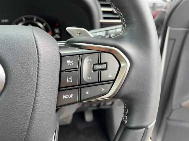 LX LX600 リアエンターテイメントシステム/マークレビンソン3Dサウンド/モデリスタ Fスポイラー・Rスカート・ Sステップメタルプレート/SR/クールボックス/ホワイト革シート/マルチテレインモニタ(71枚目)