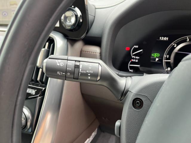 LX LX600 リアエンターテイメントシステム/マークレビンソン3Dサウンド/モデリスタ Fスポイラー・Rスカート・ Sステップメタルプレート/SR/クールボックス/ホワイト革シート/マルチテレインモニタ(72枚目)