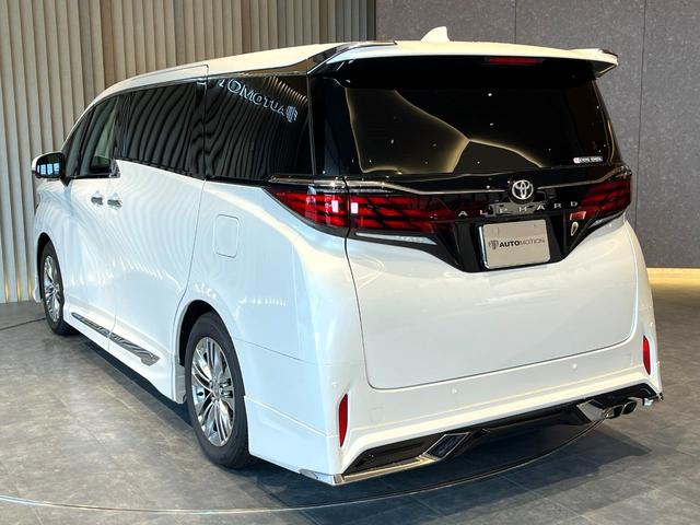 アルファード Ｚ　モデリスタ　（Ｆ・Ｓ・Ｒ）・ドレスアップマフラー／左右独立ムーンルーフ／デジタルインナーミラー／カラーＨＵＤ／スペアタイヤ／パノラミックビューモニター／３眼ＬＥＤヘッドライト／置くだけ充電（10枚目）