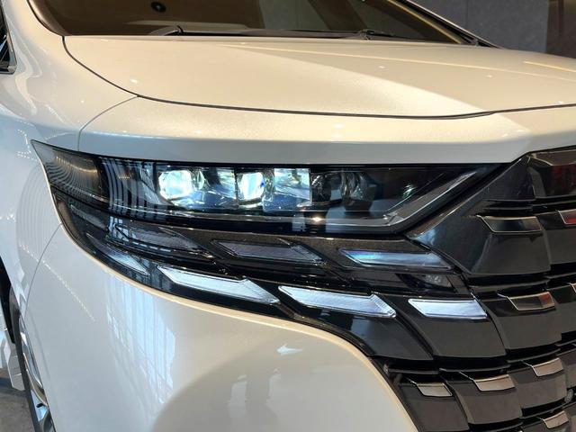 アルファード Ｚ　モデリスタ　（Ｆ・Ｓ・Ｒ）・ドレスアップマフラー／左右独立ムーンルーフ／デジタルインナーミラー／カラーＨＵＤ／スペアタイヤ／パノラミックビューモニター／３眼ＬＥＤヘッドライト／置くだけ充電（25枚目）