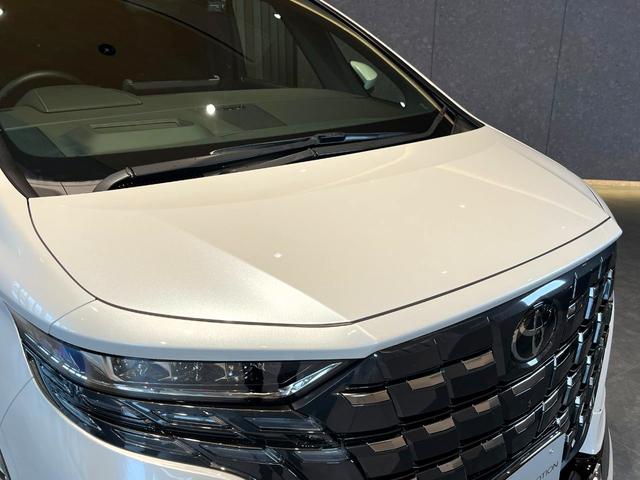 アルファード Ｚ　モデリスタ　（Ｆ・Ｓ・Ｒ）・ドレスアップマフラー／左右独立ムーンルーフ／デジタルインナーミラー／カラーＨＵＤ／スペアタイヤ／パノラミックビューモニター／３眼ＬＥＤヘッドライト／置くだけ充電（32枚目）