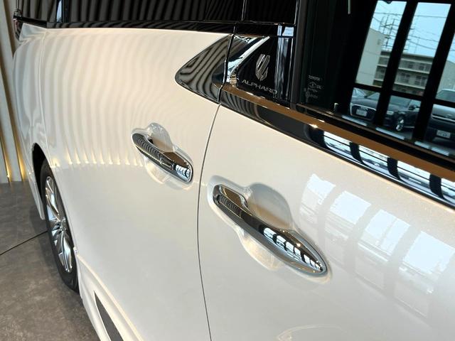 アルファード Ｚ　モデリスタ　（Ｆ・Ｓ・Ｒ）・ドレスアップマフラー／左右独立ムーンルーフ／デジタルインナーミラー／カラーＨＵＤ／スペアタイヤ／パノラミックビューモニター／３眼ＬＥＤヘッドライト／置くだけ充電（36枚目）