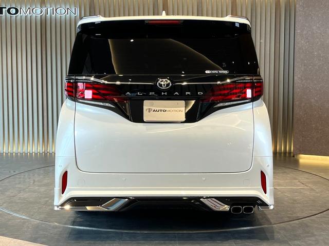 アルファード Ｚ　モデリスタ　（Ｆ・Ｓ・Ｒ）・ドレスアップマフラー／左右独立ムーンルーフ／デジタルインナーミラー／カラーＨＵＤ／スペアタイヤ／パノラミックビューモニター／３眼ＬＥＤヘッドライト／置くだけ充電（40枚目）