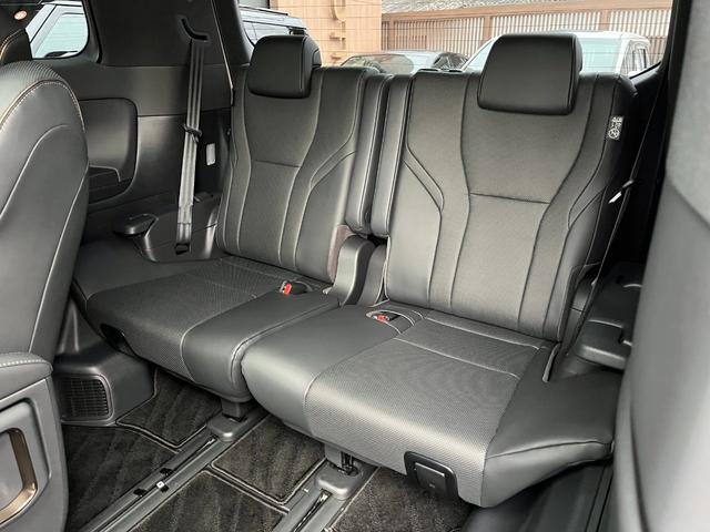 アルファード Ｚ　モデリスタ　（Ｆ・Ｓ・Ｒ）・ドレスアップマフラー／左右独立ムーンルーフ／デジタルインナーミラー／カラーＨＵＤ／スペアタイヤ／パノラミックビューモニター／３眼ＬＥＤヘッドライト／置くだけ充電（56枚目）