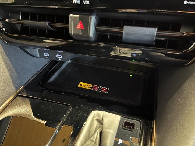 アルファード Ｚ　モデリスタ　（Ｆ・Ｓ・Ｒ）・ドレスアップマフラー／左右独立ムーンルーフ／デジタルインナーミラー／カラーＨＵＤ／スペアタイヤ／パノラミックビューモニター／３眼ＬＥＤヘッドライト／置くだけ充電（60枚目）