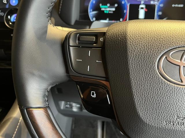 アルファード Ｚ　モデリスタ　（Ｆ・Ｓ・Ｒ）・ドレスアップマフラー／左右独立ムーンルーフ／デジタルインナーミラー／カラーＨＵＤ／スペアタイヤ／パノラミックビューモニター／３眼ＬＥＤヘッドライト／置くだけ充電（64枚目）