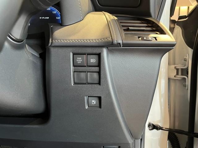 アルファード Ｚ　モデリスタ　（Ｆ・Ｓ・Ｒ）・ドレスアップマフラー／左右独立ムーンルーフ／デジタルインナーミラー／カラーＨＵＤ／スペアタイヤ／パノラミックビューモニター／３眼ＬＥＤヘッドライト／置くだけ充電（69枚目）