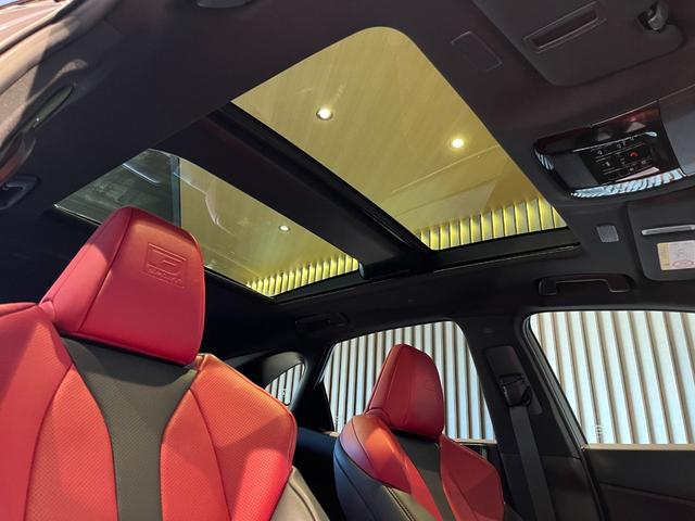 NX NX350 Fスポーツ マークレビンソンプレミアムサラウンドサウンドシステム/パノラマルーフ/3眼フルLEDヘッドランプ/ブラインドスポットモニター/ブラックルーフレール/パノラミックビューモニター(7枚目)