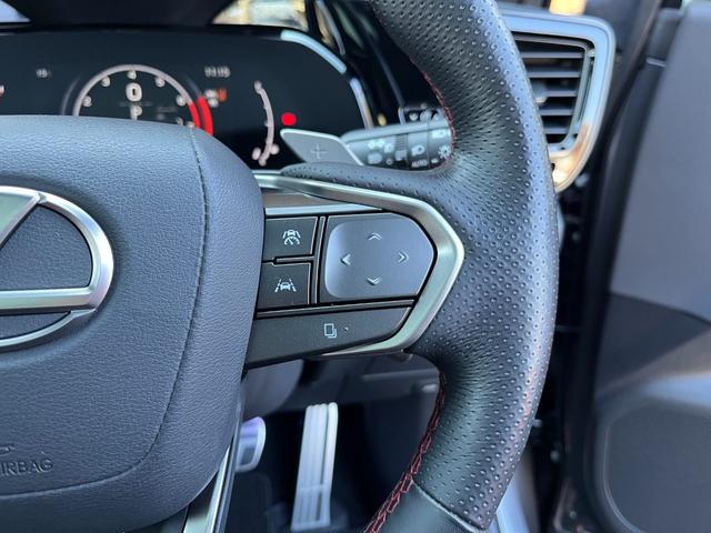 NX NX350 Fスポーツ マークレビンソンプレミアムサラウンドサウンドシステム/パノラマルーフ/3眼フルLEDヘッドランプ/ブラインドスポットモニター/ブラックルーフレール/パノラミックビューモニター(50枚目)