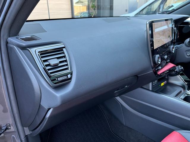 NX NX350 Fスポーツ マークレビンソンプレミアムサラウンドサウンドシステム/パノラマルーフ/3眼フルLEDヘッドランプ/ブラインドスポットモニター/ブラックルーフレール/パノラミックビューモニター(69枚目)
