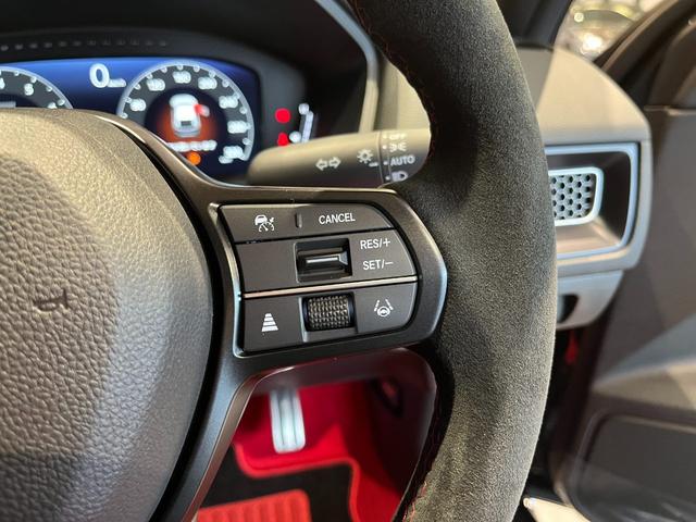 シビック タイプR 1オーナー/新車保証/カーボンリアスポイラー/無限スポーツフロアマット/ホンダセンシング/フルLEDヘッドライト/Brembo社製キャリパー/19インチAW/エアロバンパー/アンダースポイラ/ホンダC(50枚目)