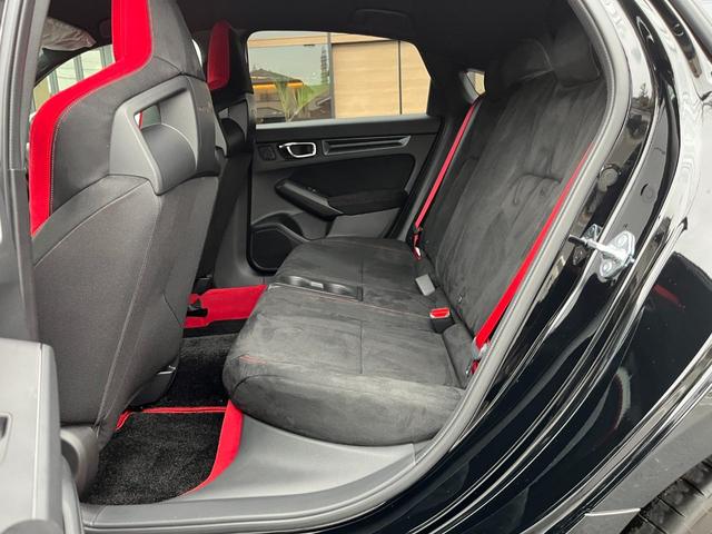 シビック タイプR 1オーナー/新車保証/カーボンリアスポイラー/無限スポーツフロアマット/ホンダセンシング/フルLEDヘッドライト/Brembo社製キャリパー/19インチAW/エアロバンパー/アンダースポイラ/ホンダC(65枚目)