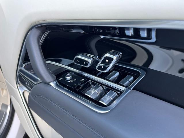 レンジローバー HSE P530 スタンダードホイールベース 急速クーラーボックス/24ウェイ電動フロントシート/23インチスタイル1075(グロスブラック)/デジタルLEDヘッドライト/ディプロイアブルサイドステップ/電子制御エアサスペンション(55枚目)