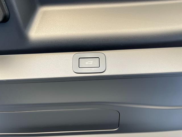 レンジローバー HSE P530 スタンダードホイールベース 急速クーラーボックス/24ウェイ電動フロントシート/23インチスタイル1075(グロスブラック)/デジタルLEDヘッドライト/ディプロイアブルサイドステップ/電子制御エアサスペンション(75枚目)