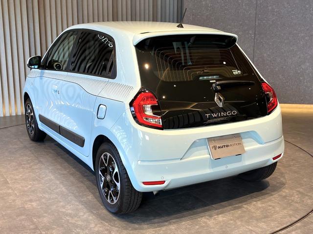 トゥインゴ ＥＤＣ　純正ディスプレイオーディオ／ＡｐｐｌｅＣａｒｐｌａｙ／Ｂｌｕｅｔｏｏｔｈ／ＵＳＢ／レーンアシスト／ＥＴＣ／コーナーセンサー／アイドリングストップ／純正１５インチアルミホイール（35枚目）