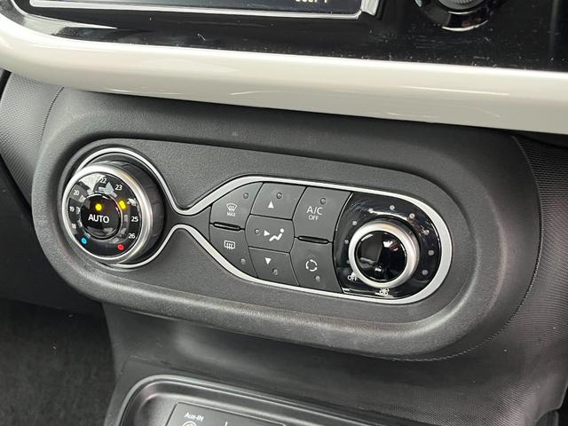 トゥインゴ ＥＤＣ　純正ディスプレイオーディオ／ＡｐｐｌｅＣａｒｐｌａｙ／Ｂｌｕｅｔｏｏｔｈ／ＵＳＢ／レーンアシスト／ＥＴＣ／コーナーセンサー／アイドリングストップ／純正１５インチアルミホイール（45枚目）