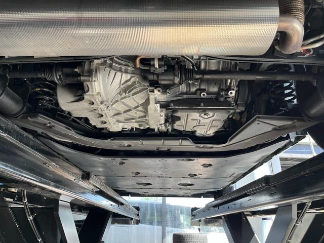 トゥインゴ ＥＤＣ　純正ディスプレイオーディオ／ＡｐｐｌｅＣａｒｐｌａｙ／Ｂｌｕｅｔｏｏｔｈ／ＵＳＢ／レーンアシスト／ＥＴＣ／コーナーセンサー／アイドリングストップ／純正１５インチアルミホイール（69枚目）