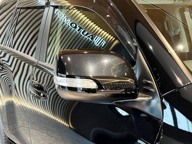 ランドクルーザープラド TX Lパッケージ ムーンルーフ/ブラックルーフレール/19インチ純正アルミホイール/モデリスタ フロントスポイラー/モデリスタ リアスカート/モデリスタリアスポイラー/純正OPウッド調ステアリング/アルパインナビ(30枚目)