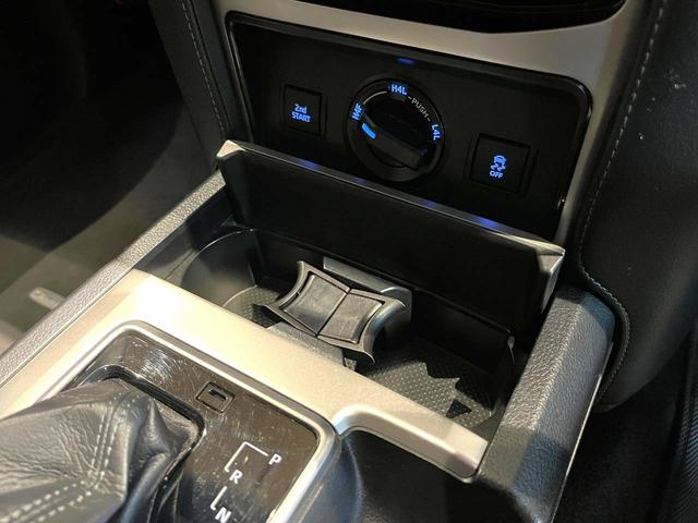 ランドクルーザープラド TX Lパッケージ ムーンルーフ/ブラックルーフレール/19インチ純正アルミホイール/モデリスタ フロントスポイラー/モデリスタ リアスカート/モデリスタリアスポイラー/純正OPウッド調ステアリング/アルパインナビ(47枚目)