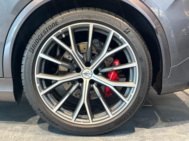 グレカーレ トロフェオ 新車保証/SonusFaberサウンド/グリージョラヴァ/ヘッドアップディスプレイ/テックアシスタンスP/ナビゲーションシステム/パノラマルーフ/マットカーボンファイバーウィーブ/ロッソスクーロ(36枚目)