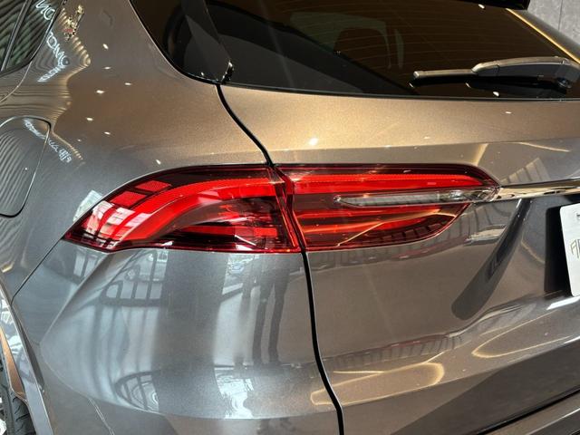 グレカーレ トロフェオ 新車保証/SonusFaberサウンド/グリージョラヴァ/ヘッドアップディスプレイ/テックアシスタンスP/ナビゲーションシステム/パノラマルーフ/マットカーボンファイバーウィーブ/ロッソスクーロ(40枚目)