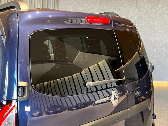 カングー インテンス　ブルーソーダライト／２０５／６０Ｒ１６／ルーフレール／バックカメラ／ディスプレイオーディオ／ＬＥＤヘッドライト／レーンキープ／クルーズコントロール／ＢＳＭ／ＥＴＣ（37枚目）