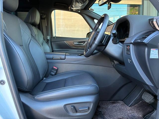 アルファードハイブリッド エグゼクティブラウンジ　ＯＰユニバーサルステップ／１９インチＡＷ／モデリスタフルエアロ＆フロントグリル／１４インチＤＡ＋ＪＢＬプレミアムサウンド／左右独立ムーンルーフ／１４インチリアエンター／デジタルインナーミラー／ＨＵＤ（41枚目）