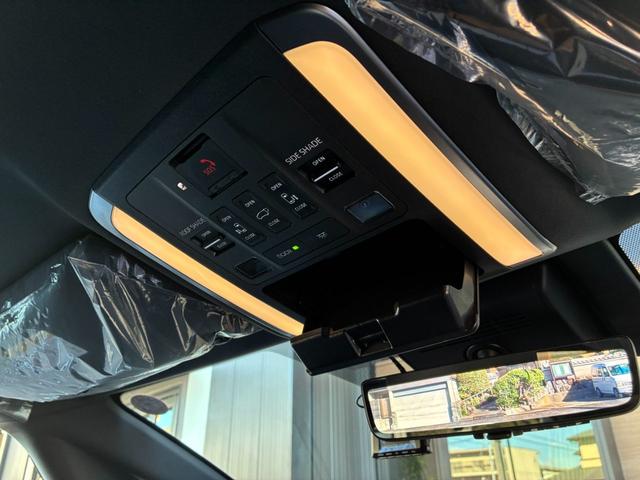 アルファードハイブリッド エグゼクティブラウンジ　ＯＰユニバーサルステップ／１９インチＡＷ／モデリスタフルエアロ＆フロントグリル／１４インチＤＡ＋ＪＢＬプレミアムサウンド／左右独立ムーンルーフ／１４インチリアエンター／デジタルインナーミラー／ＨＵＤ（59枚目）