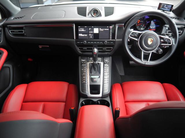 マカン マカンGTS パノラマルーフシステム/ガーネットレッド14Wayコンフォートシート(メモリーPKG)/スポーツクロノPKG/BOSEサラウンドサウンドシステム/ステアリングヒーター/スポーツデザインドアミラー(17枚目)