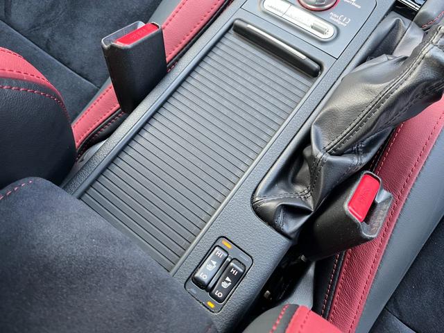 WRX STI STI タイプS RECARO製フロントシート/アドバンスドセーフティPKG/F・Sビューモニター/大型リアスポイラー/ハイビームアシスト/BILSTEIN製ダンパ/リアビークルディティクション/brembo製ブレーキ(50枚目)