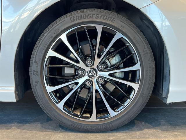 カムリ ＷＳレザーパッケージ　カムリ２．５ＷＳレザーパッケージ／パノラマサンルーフ／純正１８インチホイール／ヘッドアップディスプレイ／パワーシート／ＴＶ／バックカメラ／シートヒーター／ベンチレーション（7枚目）