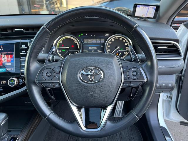 カムリ ＷＳレザーパッケージ　カムリ２．５ＷＳレザーパッケージ／パノラマサンルーフ／純正１８インチホイール／ヘッドアップディスプレイ／パワーシート／ＴＶ／バックカメラ／シートヒーター／ベンチレーション（12枚目）