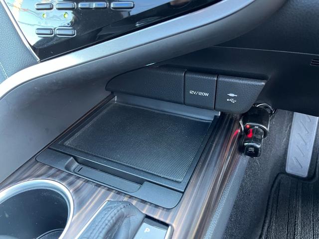 カムリ ＷＳレザーパッケージ　カムリ２．５ＷＳレザーパッケージ／パノラマサンルーフ／純正１８インチホイール／ヘッドアップディスプレイ／パワーシート／ＴＶ／バックカメラ／シートヒーター／ベンチレーション（44枚目）