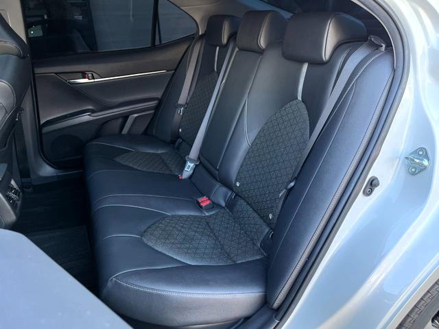 カムリ ＷＳレザーパッケージ　カムリ２．５ＷＳレザーパッケージ／パノラマサンルーフ／純正１８インチホイール／ヘッドアップディスプレイ／パワーシート／ＴＶ／バックカメラ／シートヒーター／ベンチレーション（70枚目）