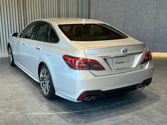 クラウンハイブリッド RSアドバンス 1オーナー/新車保証/全周囲モニター/デジタルインナーミラー/セーフティパッケージプラス/18インチスパッタリングAW/メモリー付黒革シート/シートヒーター・ベンチレーション/12.3インチナビ(10枚目)