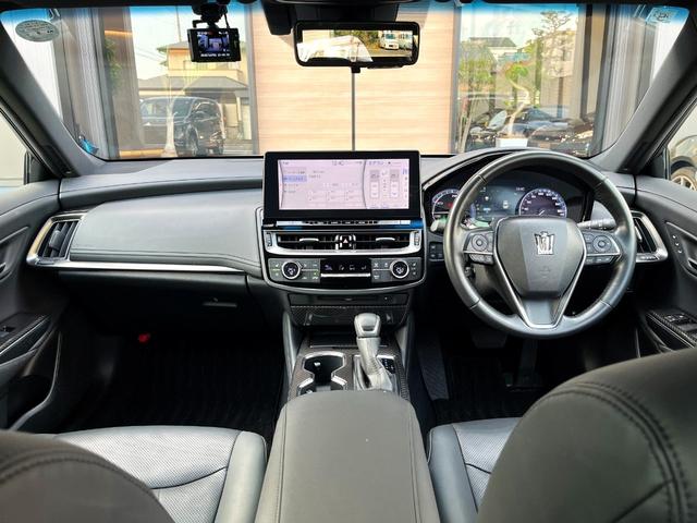 クラウンハイブリッド RSアドバンス 1オーナー/新車保証/全周囲モニター/デジタルインナーミラー/セーフティパッケージプラス/18インチスパッタリングAW/メモリー付黒革シート/シートヒーター・ベンチレーション/12.3インチナビ(13枚目)