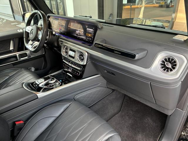 MERCEDES AMG G-CLASS G63