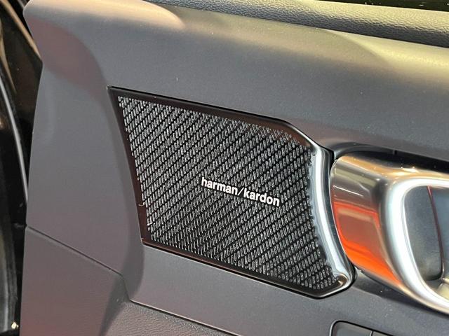 ＸＣ４０ Ｔ４　ＡＷＤ　Ｒデザイン　ｈａｒｍａｎ　ｋａｒｄｏｎプレミアムサウンド／オレンジ内装／アクティブベンディング付きＬＥＤヘッドランプ／パークアシストパイロット／ファインナッパレザーヌバックコンビシートＨＤＤナビ／ＥＴＣ／ドラレコ（6枚目）